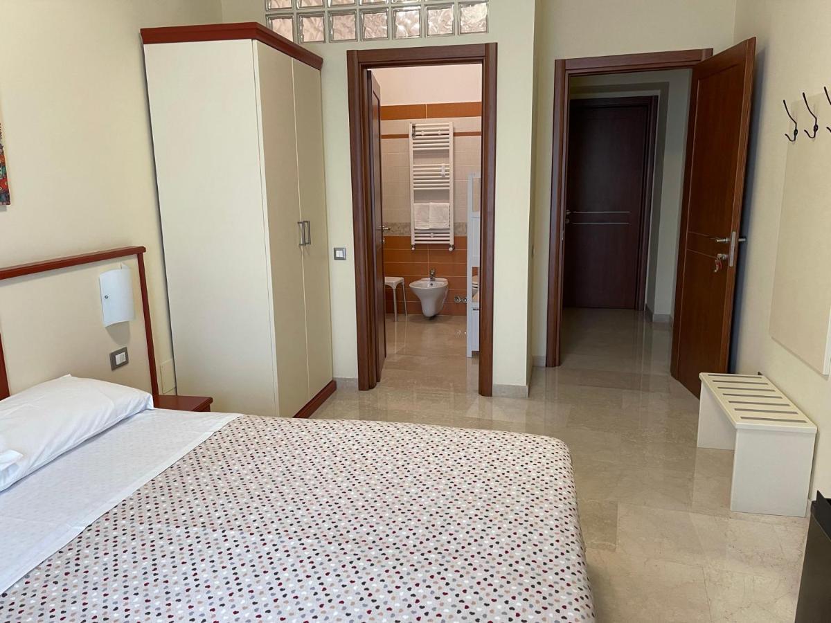 סולמונה B&B Ponte Capograssi מראה חיצוני תמונה