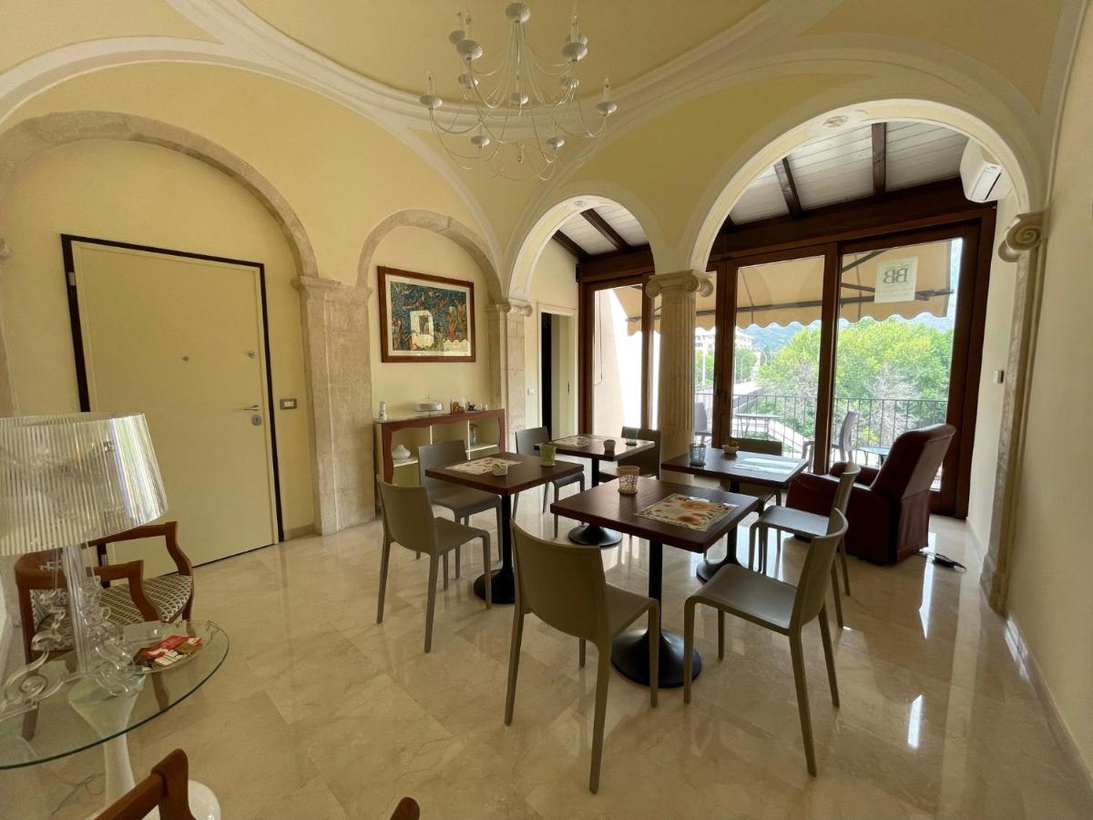 סולמונה B&B Ponte Capograssi מראה חיצוני תמונה